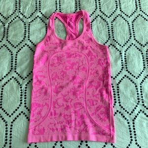 Lululemon Run swiftly tank - sz 4